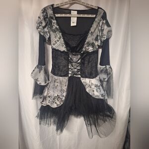 Elegant Black and White Women's Goth Costume.